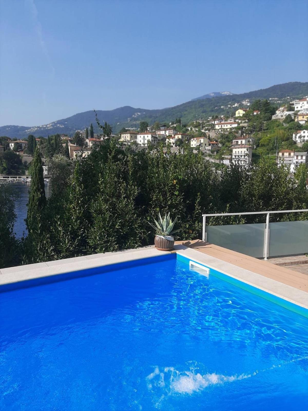 Apartmani Kadmen Ika Εξωτερικό φωτογραφία